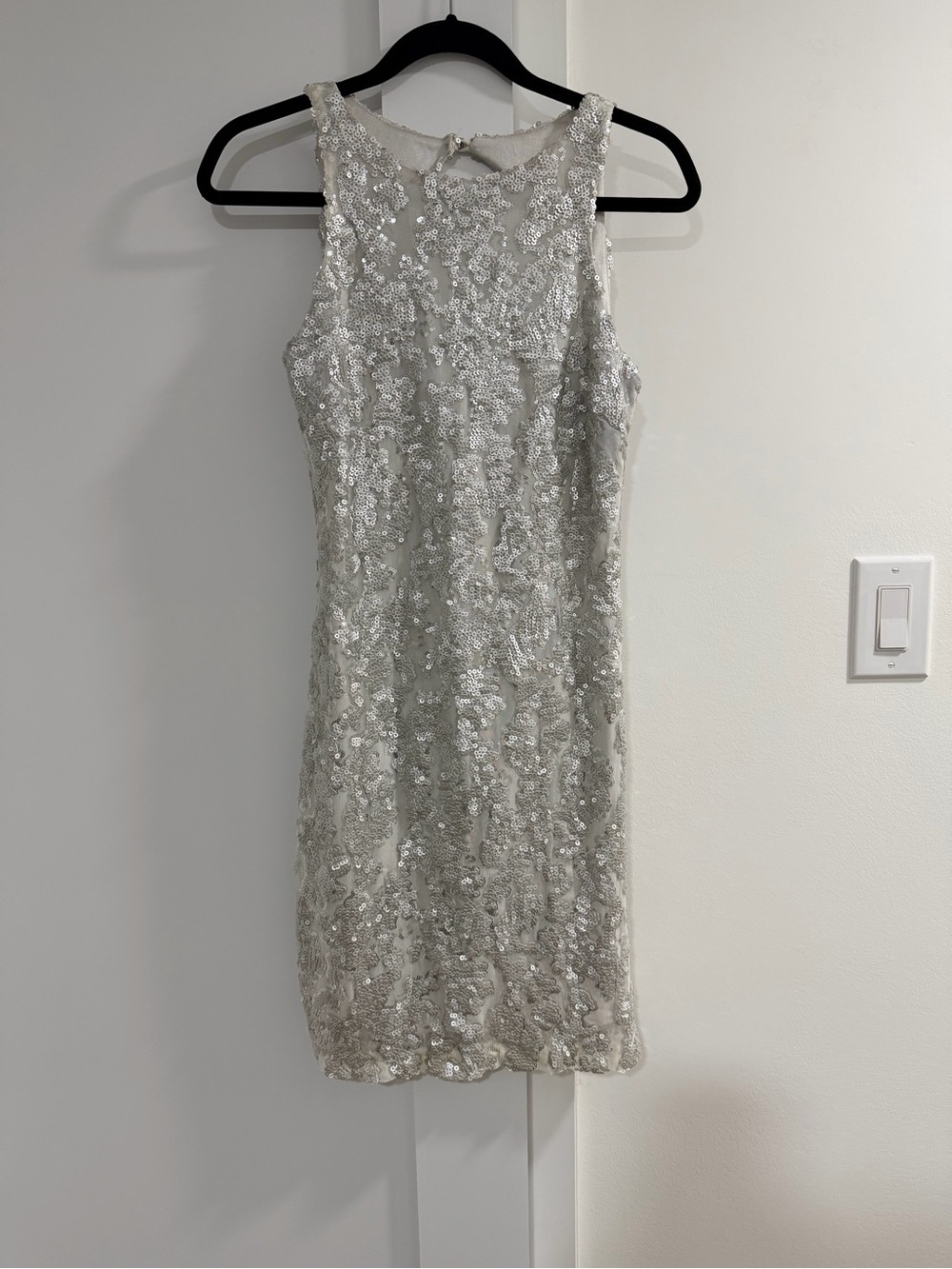 Silver Sequin Cocktail Dress - size 6